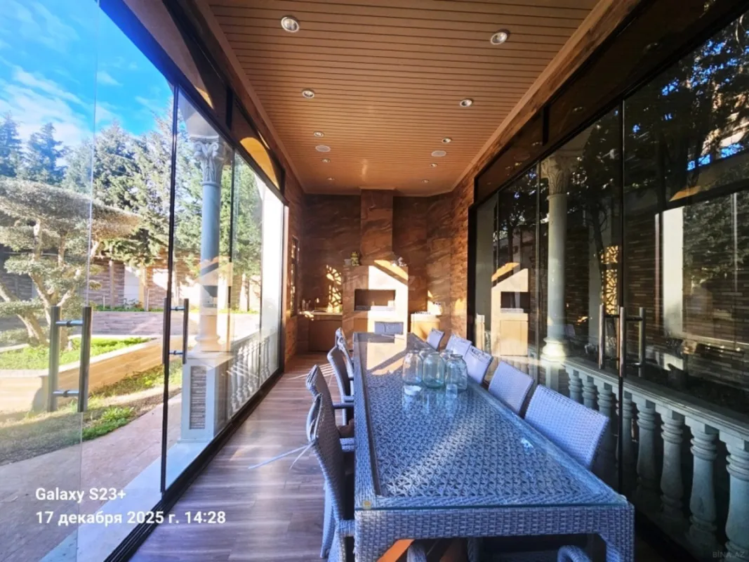 Satılır 5 otaqlı həyət evi 450 m²