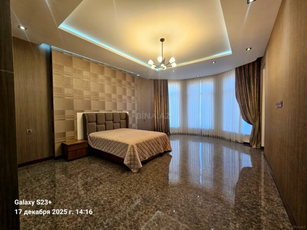 Satılır 5 otaqlı həyət evi 450 m²