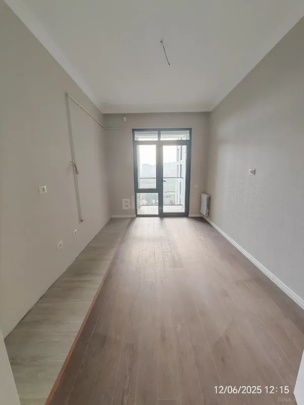 Satılır 3 otaqlı mənzil 110 m²