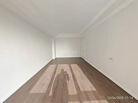 Satılır 3 otaqlı mənzil 110 m²