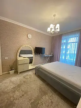 Kirayə verilir 3 otaqlı mənzil 148 m²
