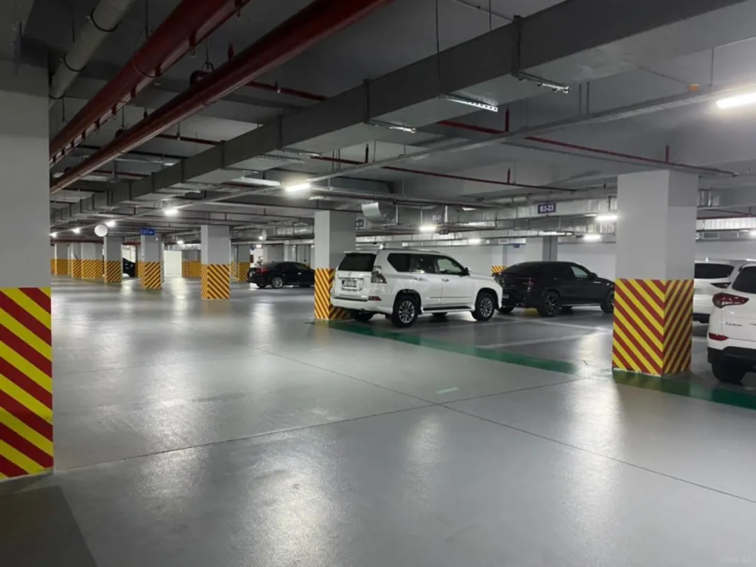 Kirayə verilir 3 otaqlı mənzil 148 m²