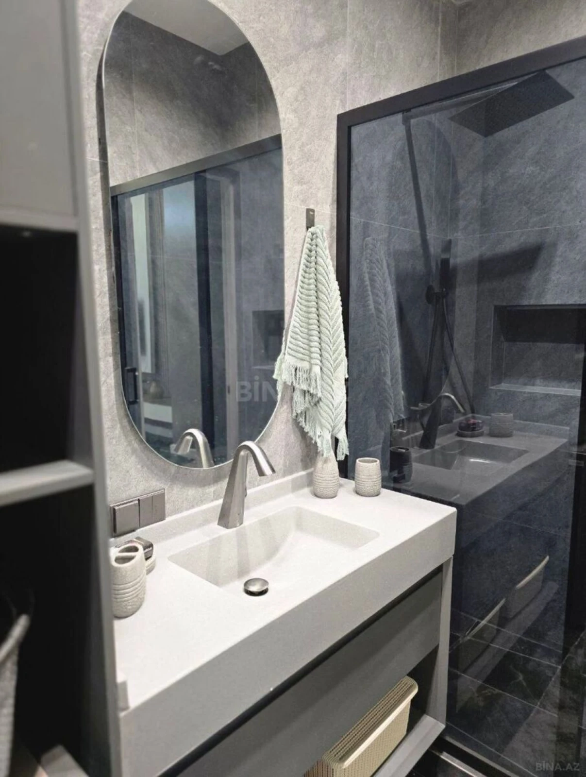 Kirayə verilir 3 otaqlı mənzil 120 m²