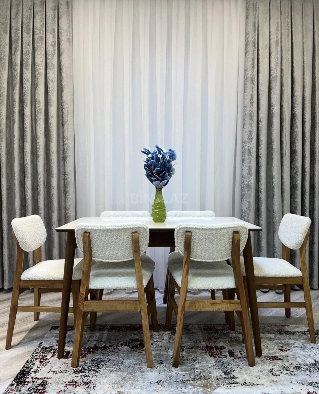 Satılır 2 otaqlı mənzil 60 m²