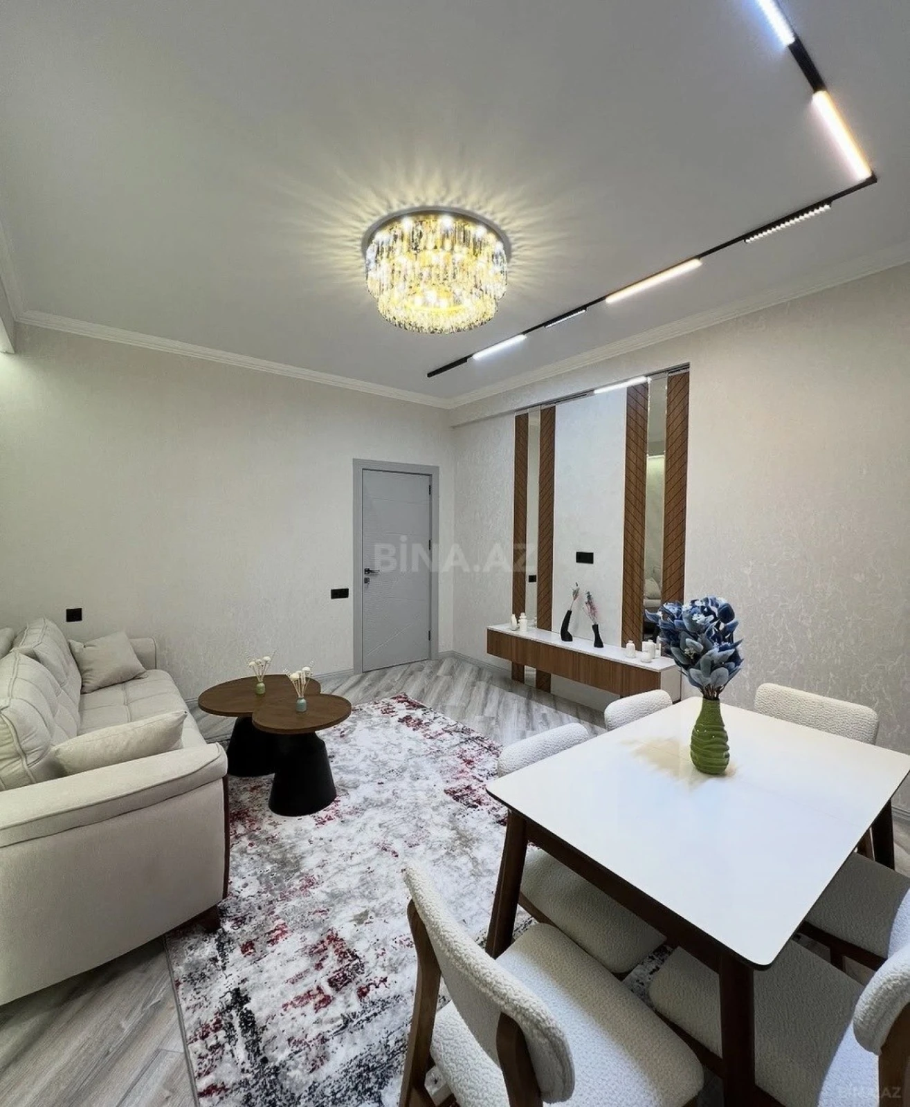 Satılır 2 otaqlı mənzil 60 m²