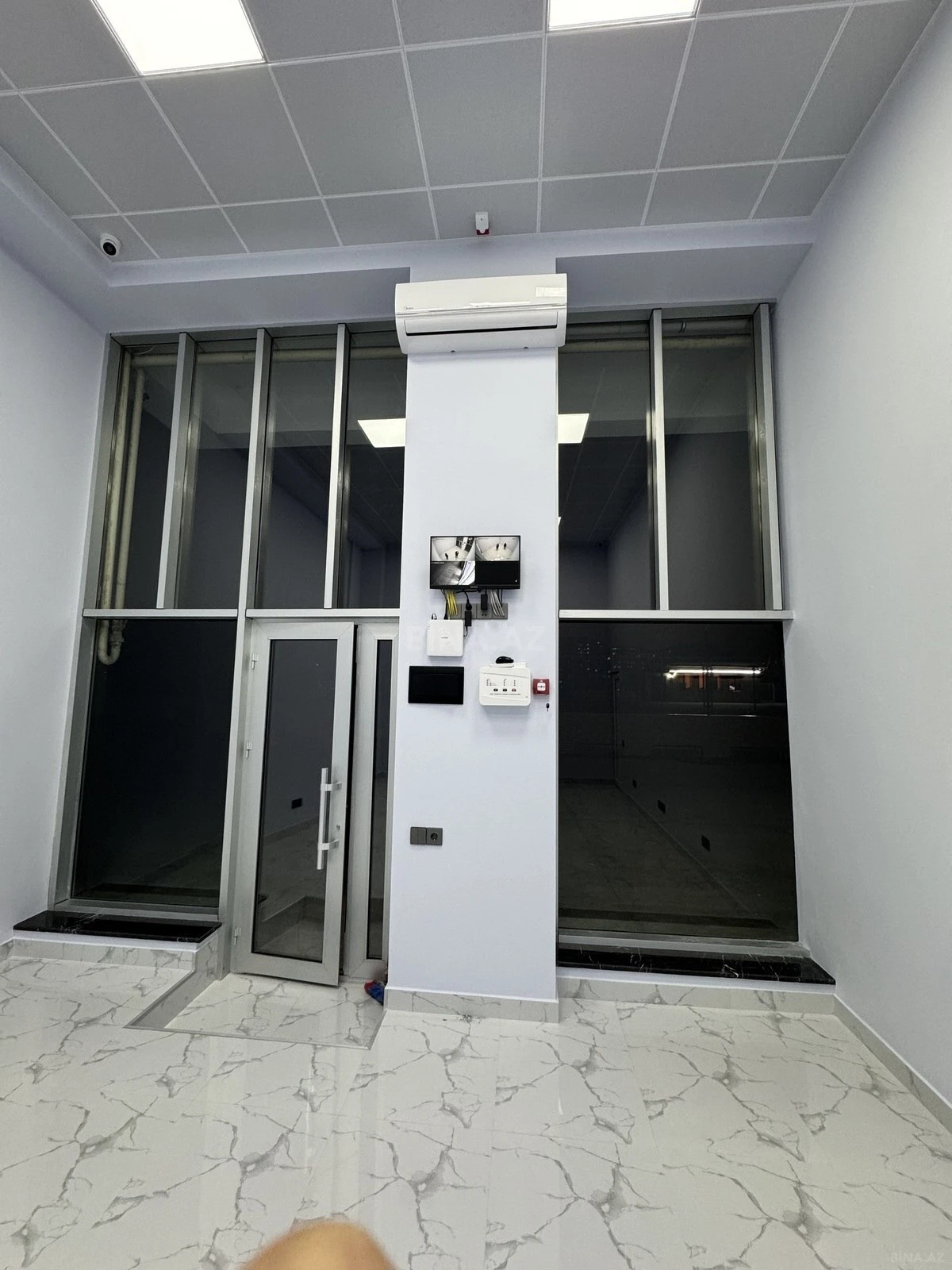 Kirayə verilir obyekt 33 m²