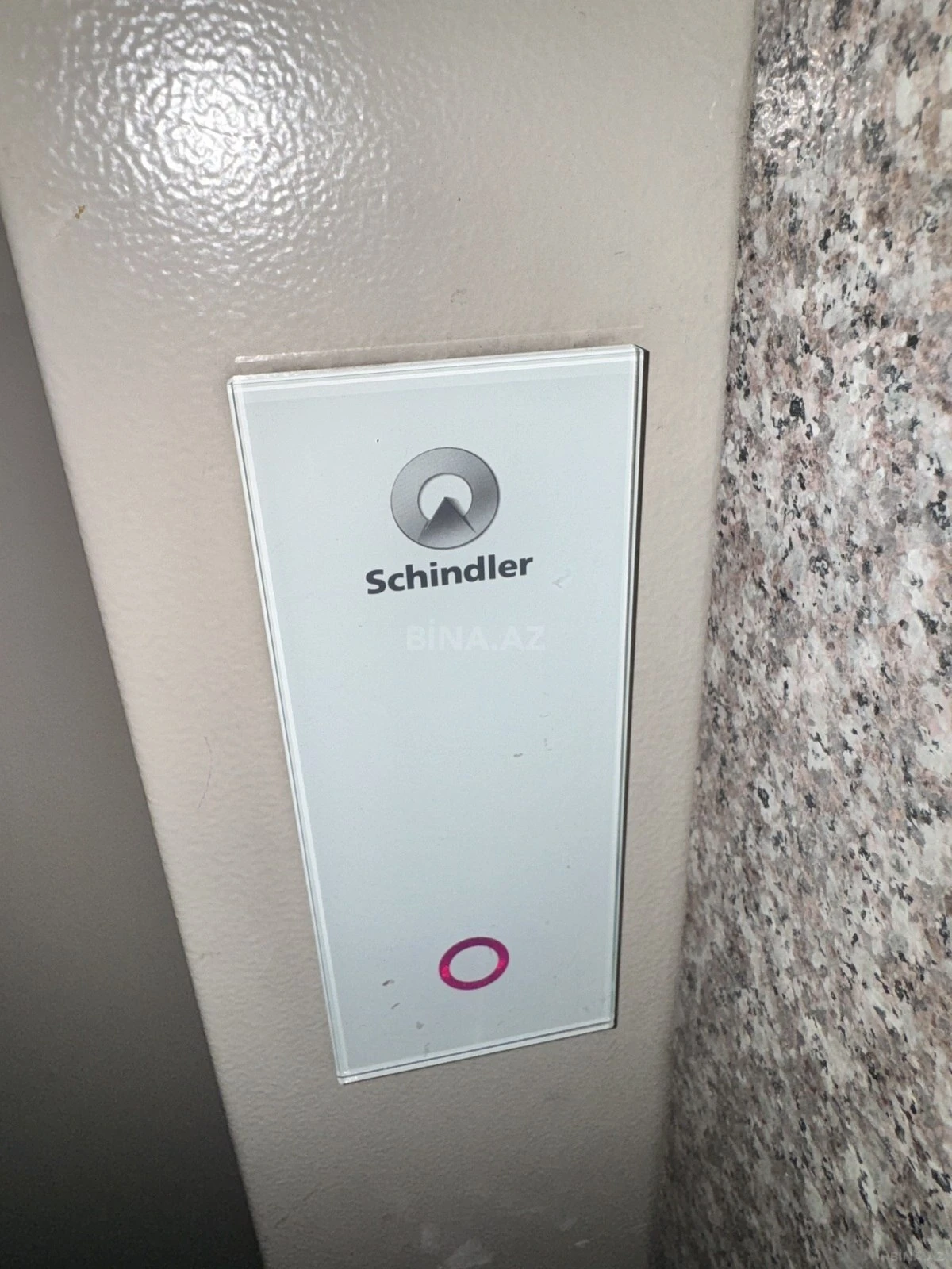 Satılır 3 otaqlı mənzil 95 m²