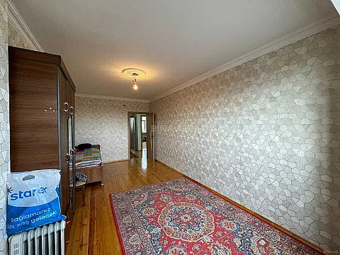 Satılır 5 otaqlı mənzil 120 m² — Bakı, 9-cu mikrorayon 5 otaq 120.00 m²