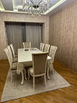 Satılır 4 otaqlı mənzil 100 m²