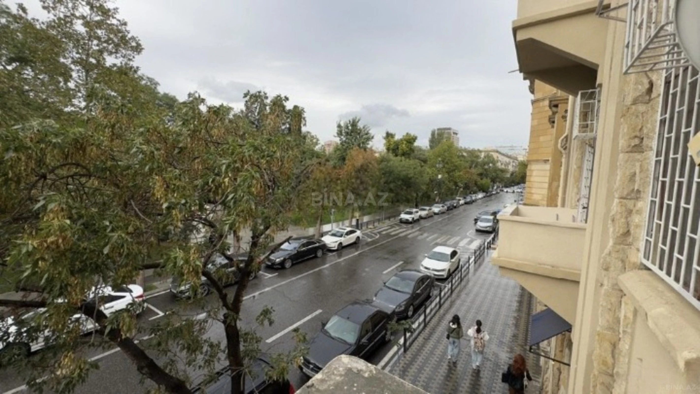 Satılır 3 otaqlı mənzil 100 m²