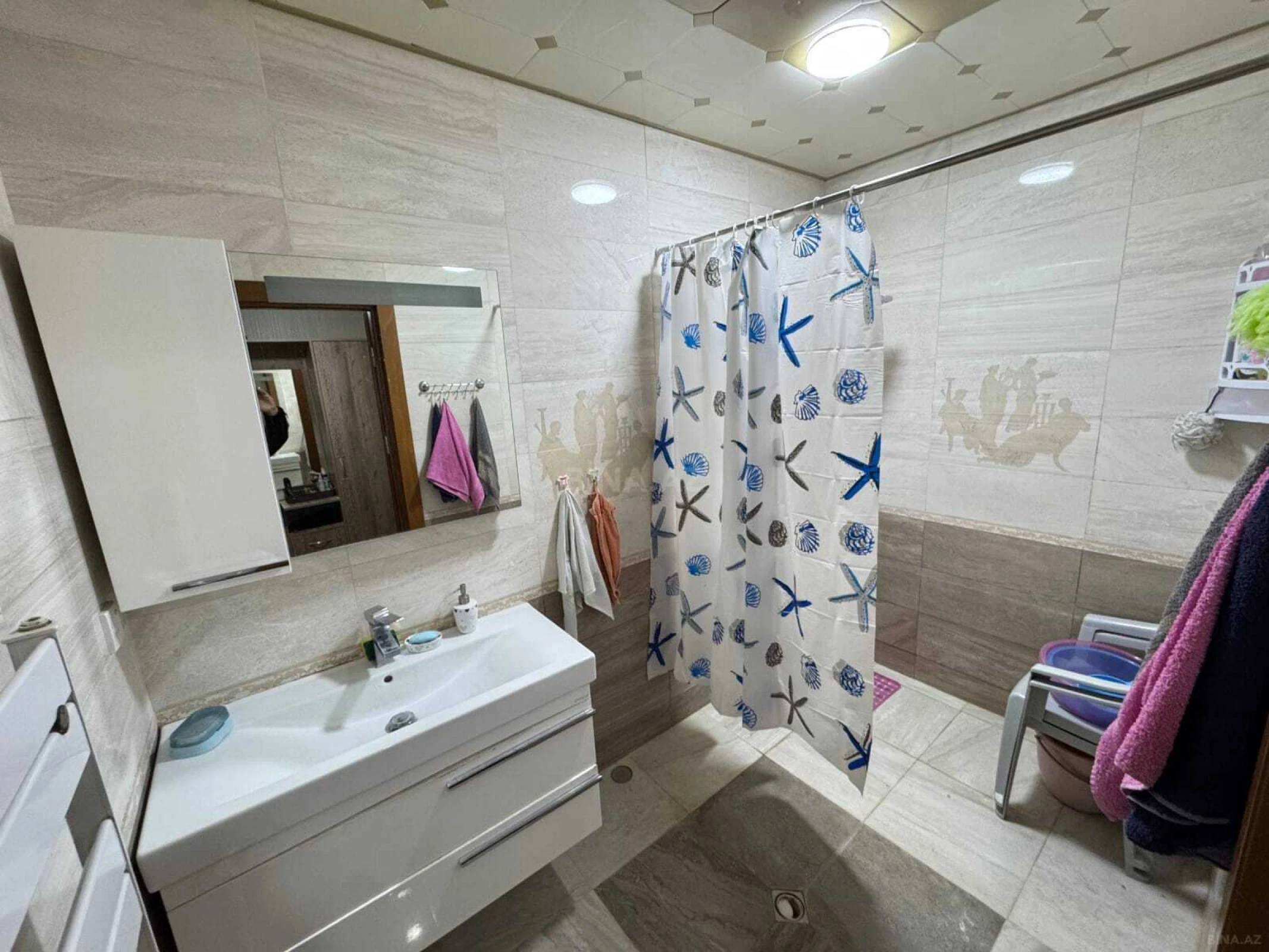Satılır 2 otaqlı mənzil 95 m²