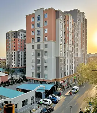 Satılır 3 otaqlı mənzil 127 m²