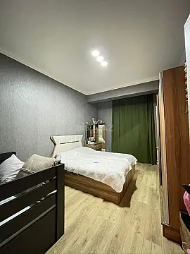 Satılır 2 otaqlı mənzil 69 m²