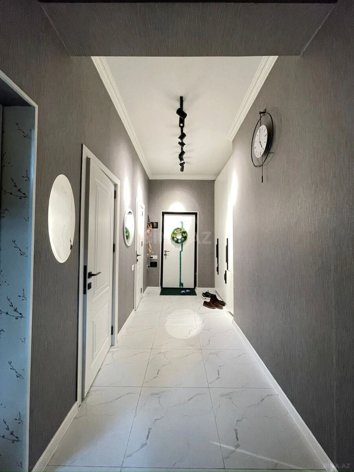 Satılır 2 otaqlı mənzil 69 m²