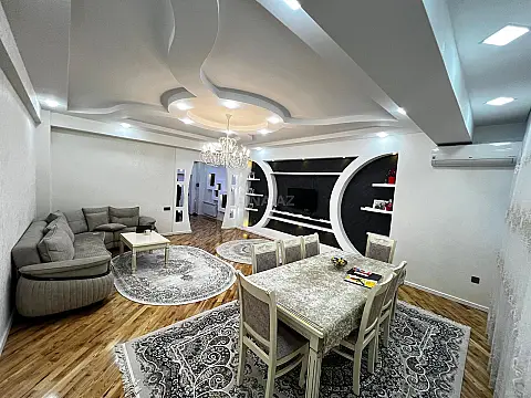 Satılır 3 otaqlı mənzil 146 m²