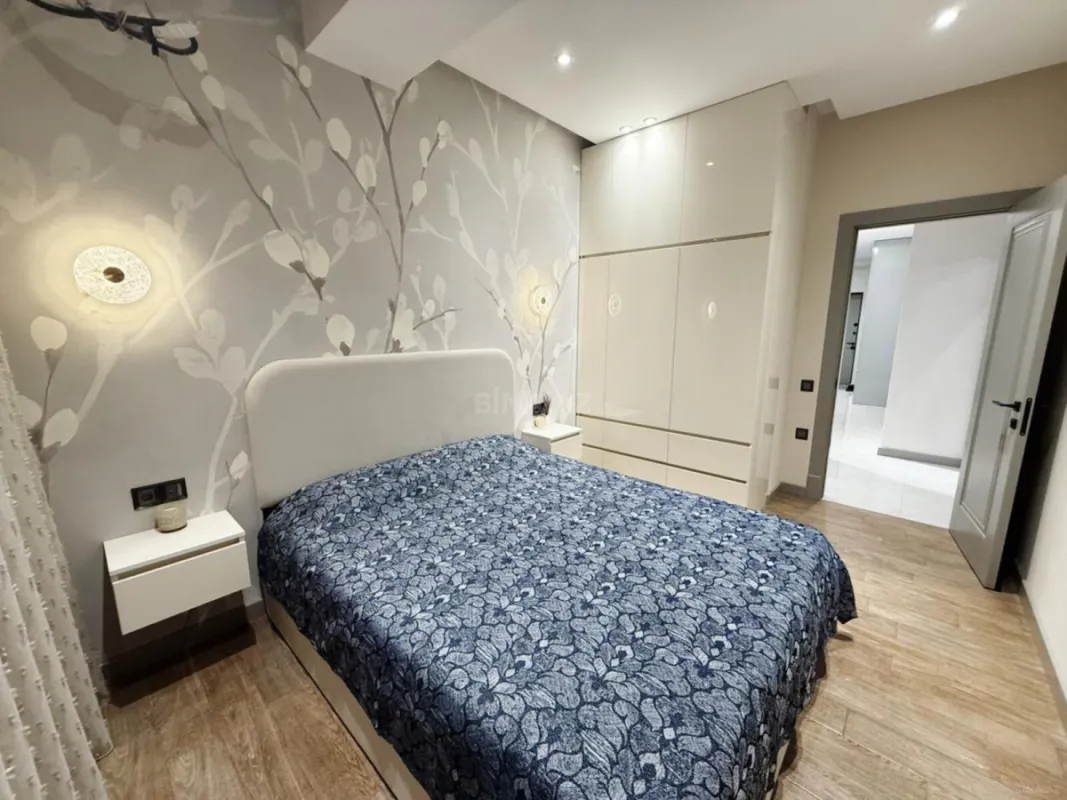 Satılır 3 otaqlı mənzil 88 m²