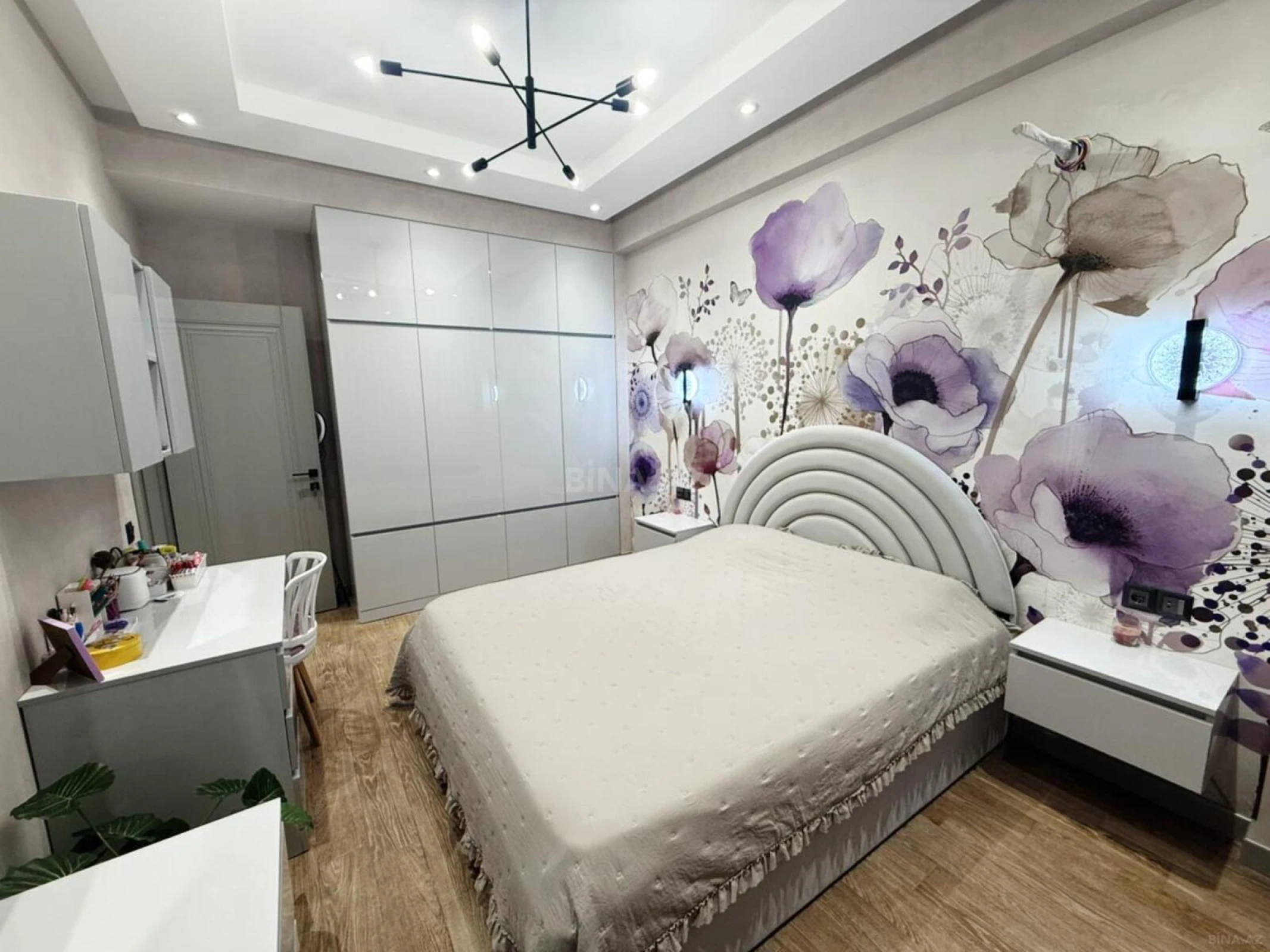 Satılır 3 otaqlı mənzil 88 m²