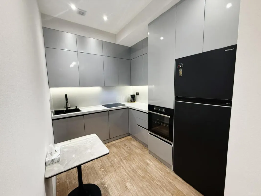 Satılır 3 otaqlı mənzil 88 m²