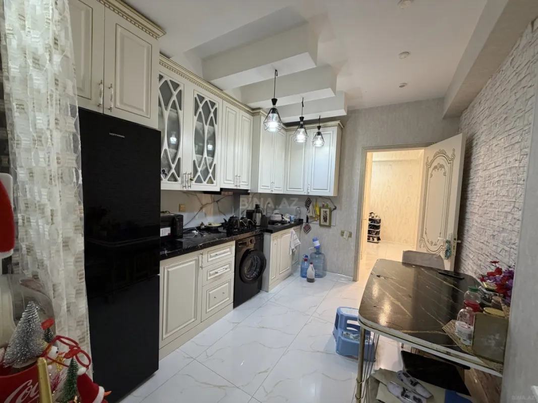 Satılır 3 otaqlı mənzil 88 m²