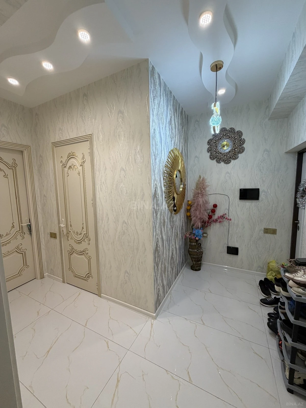 Satılır 3 otaqlı mənzil 88 m²