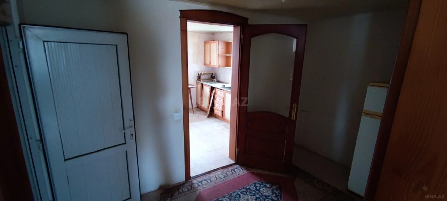 Satılır 5 otaqlı həyət evi 190 m²