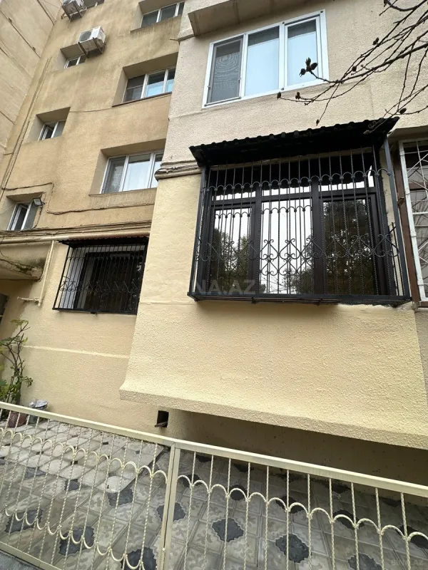 Satılır 3 otaqlı mənzil 80 m²