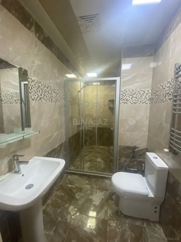 Kirayə verilir 2 otaqlı mənzil 70 m²