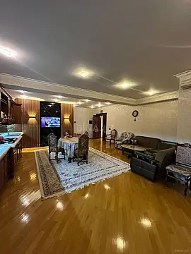 Satılır 4 otaqlı mənzil 240 m² — Bakı, Nəsimi 4 otaq 240.00 m²