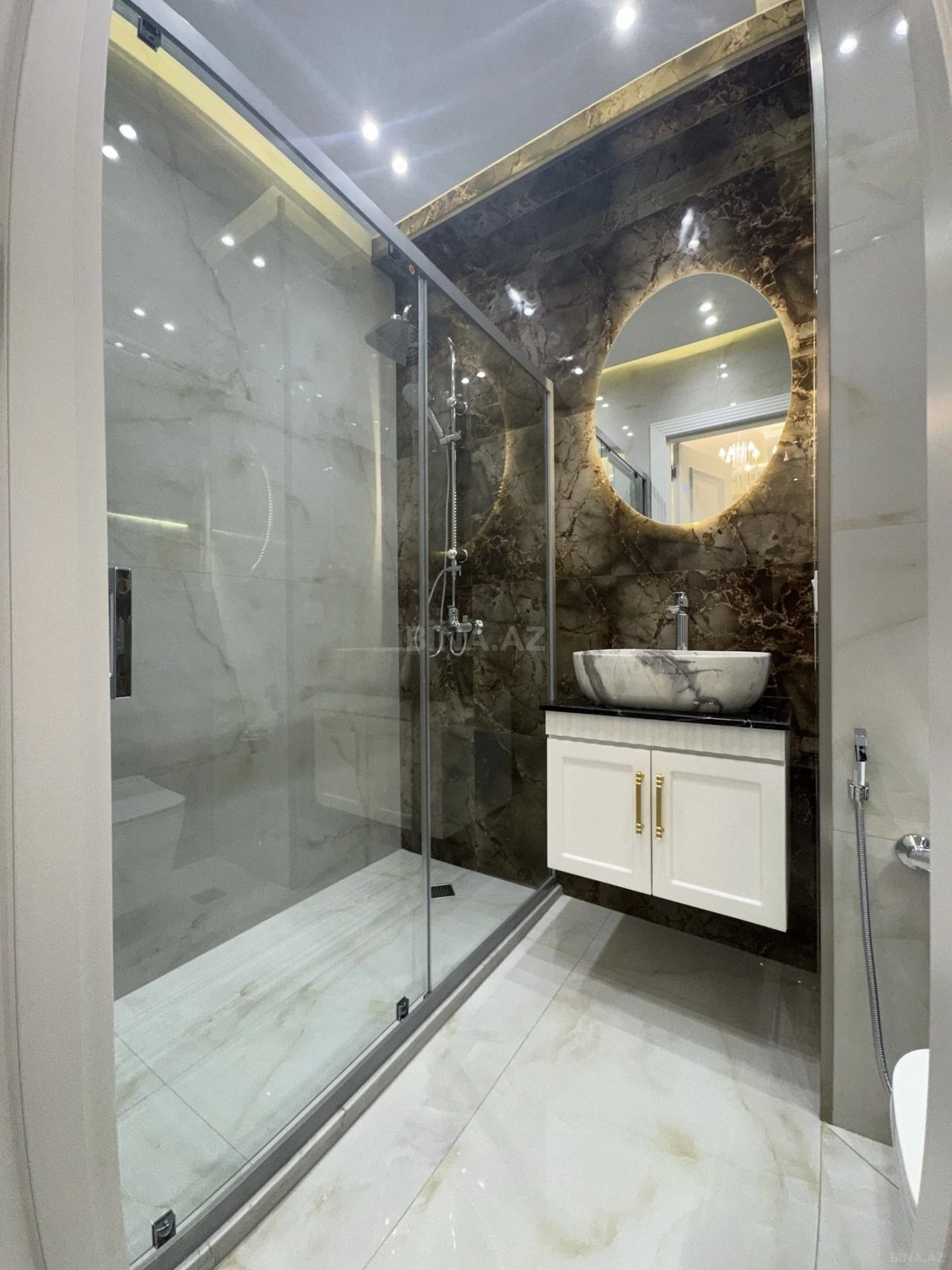 Satılır 3 otaqlı mənzil 100 m²