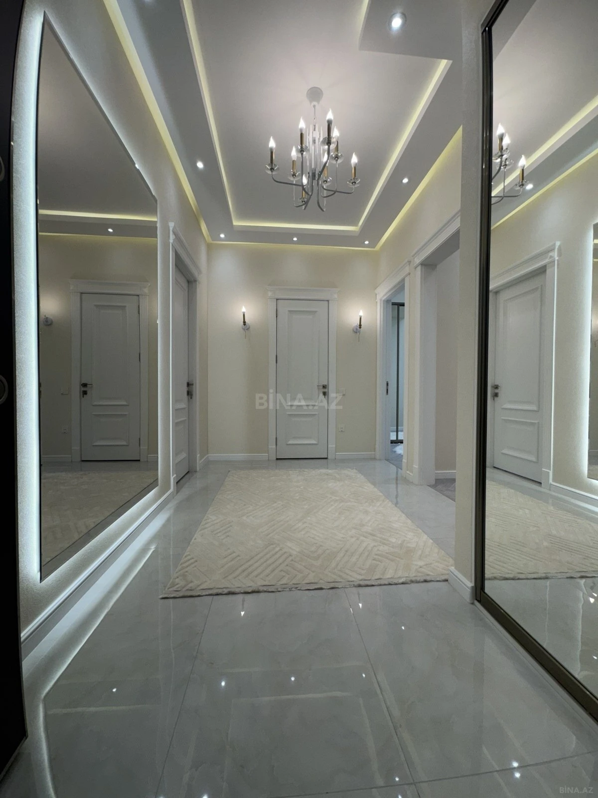 Satılır 3 otaqlı mənzil 100 m²