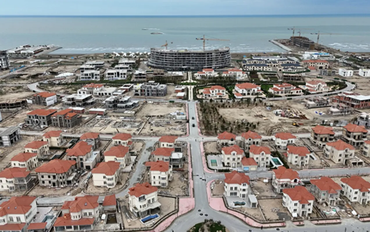 Satılır 1 otaqlı mənzil 53 m²