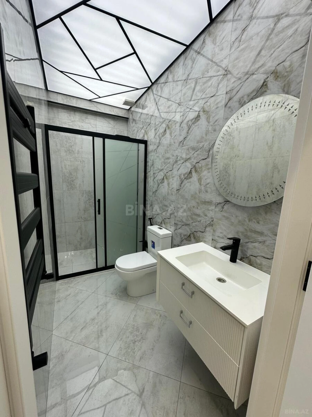 Satılır 3 otaqlı mənzil 68 m²