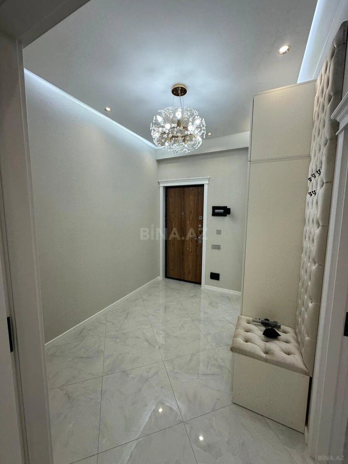 Satılır 3 otaqlı mənzil 68 m²
