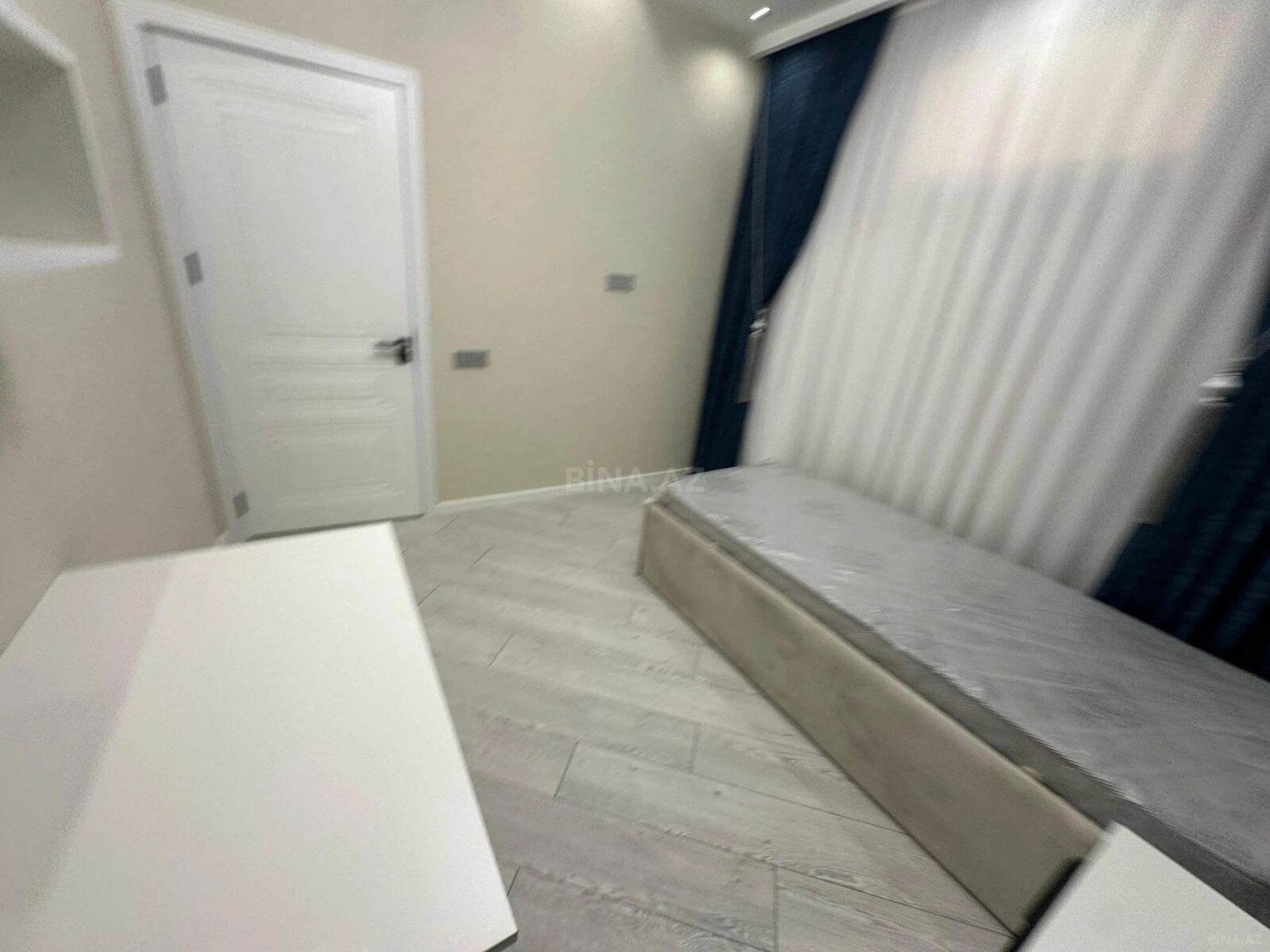 Satılır 3 otaqlı mənzil 68 m²