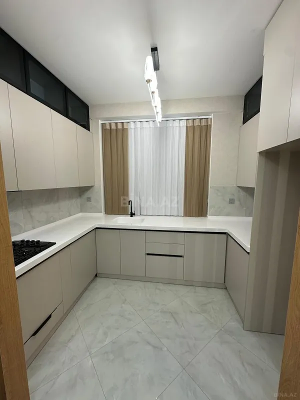 Satılır 3 otaqlı mənzil 68 m²