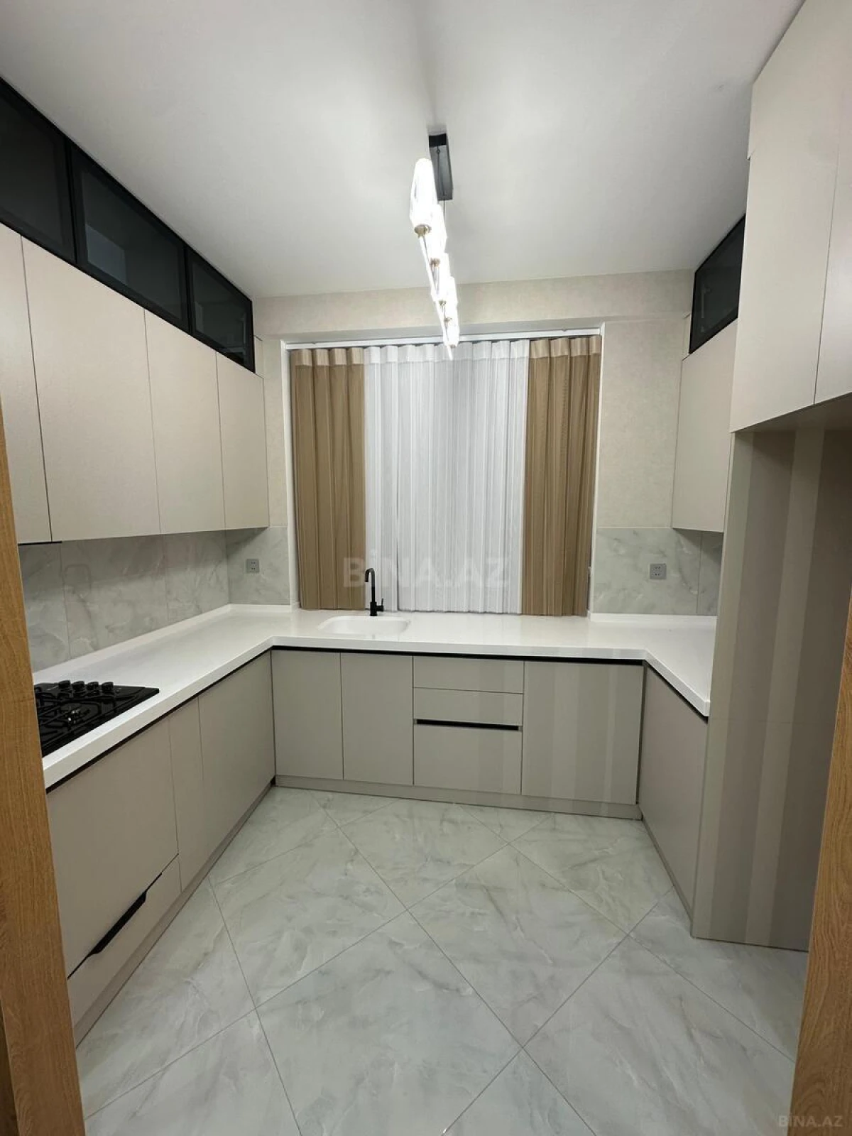 Satılır 3 otaqlı mənzil 68 m²