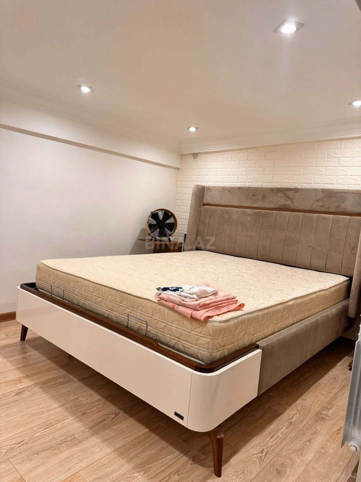 Kirayə verilir 2 otaqlı mənzil 54 m²