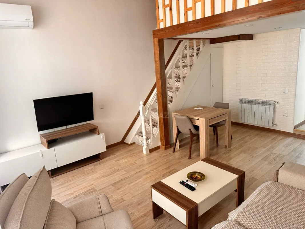 Kirayə verilir 2 otaqlı mənzil 54 m²