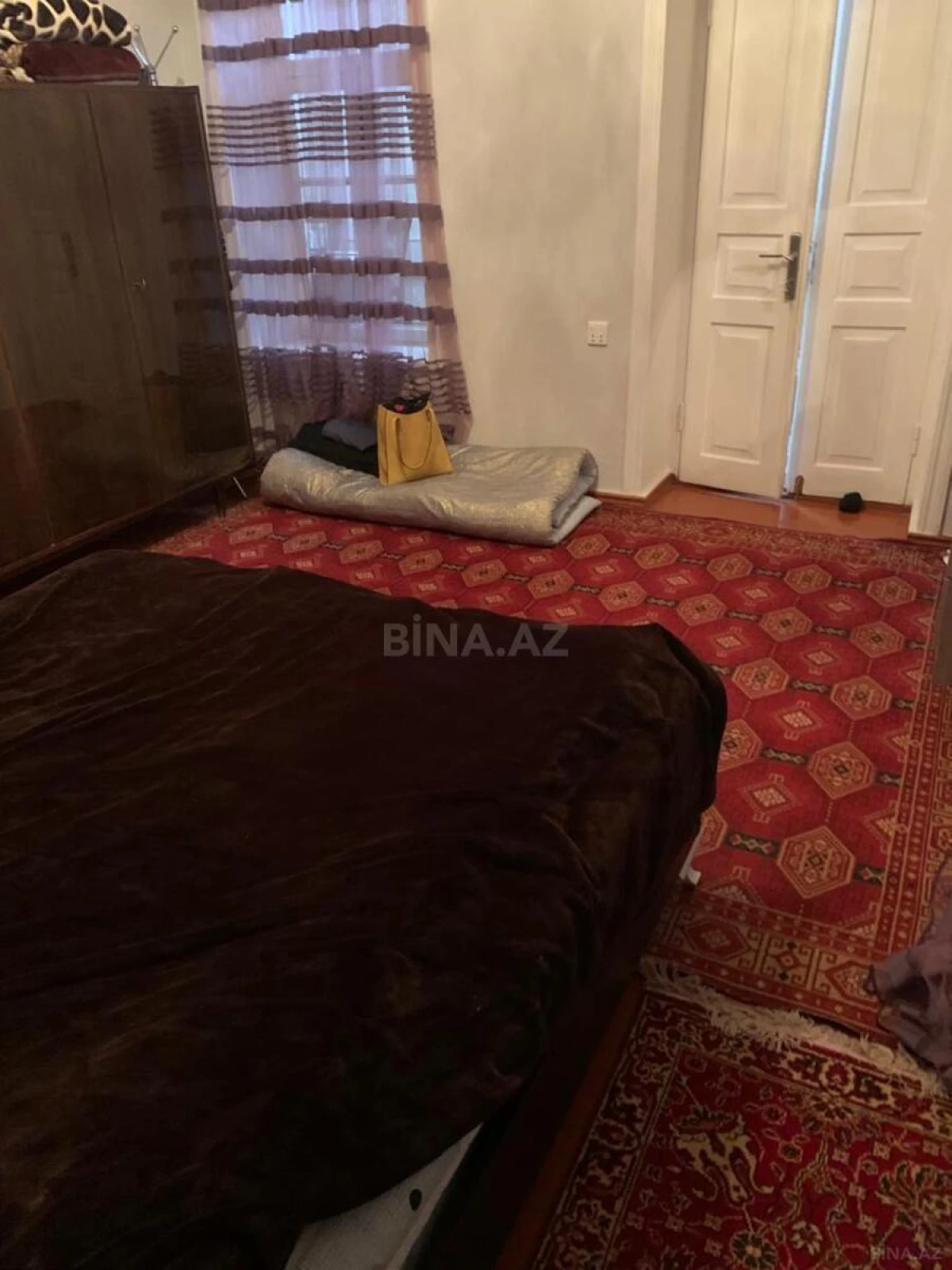 Satılır 6 otaqlı həyət evi 200 m²