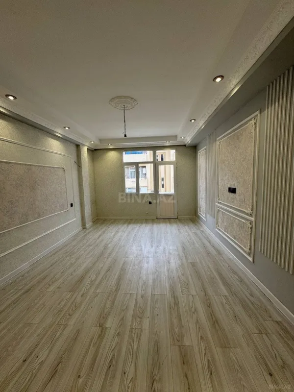 Satılır 3 otaqlı mənzil 83 m²