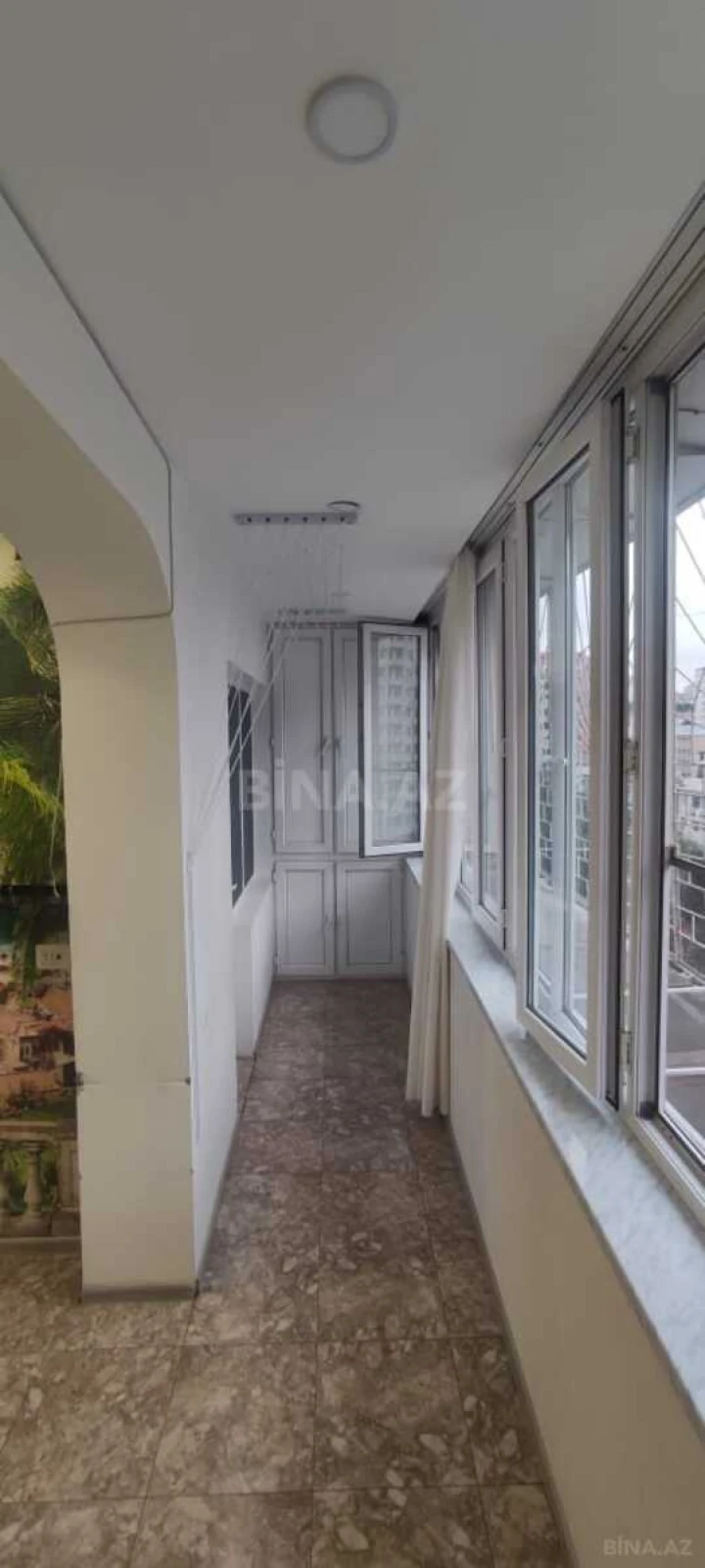 Satılır 3 otaqlı mənzil 95 m²