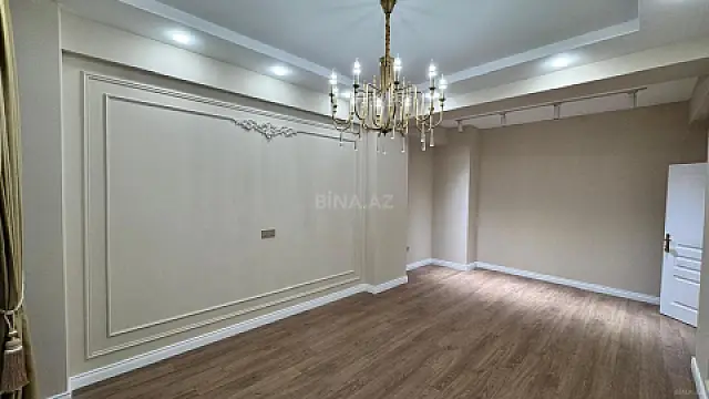 Satılır 2 otaqlı mənzil 77 m²