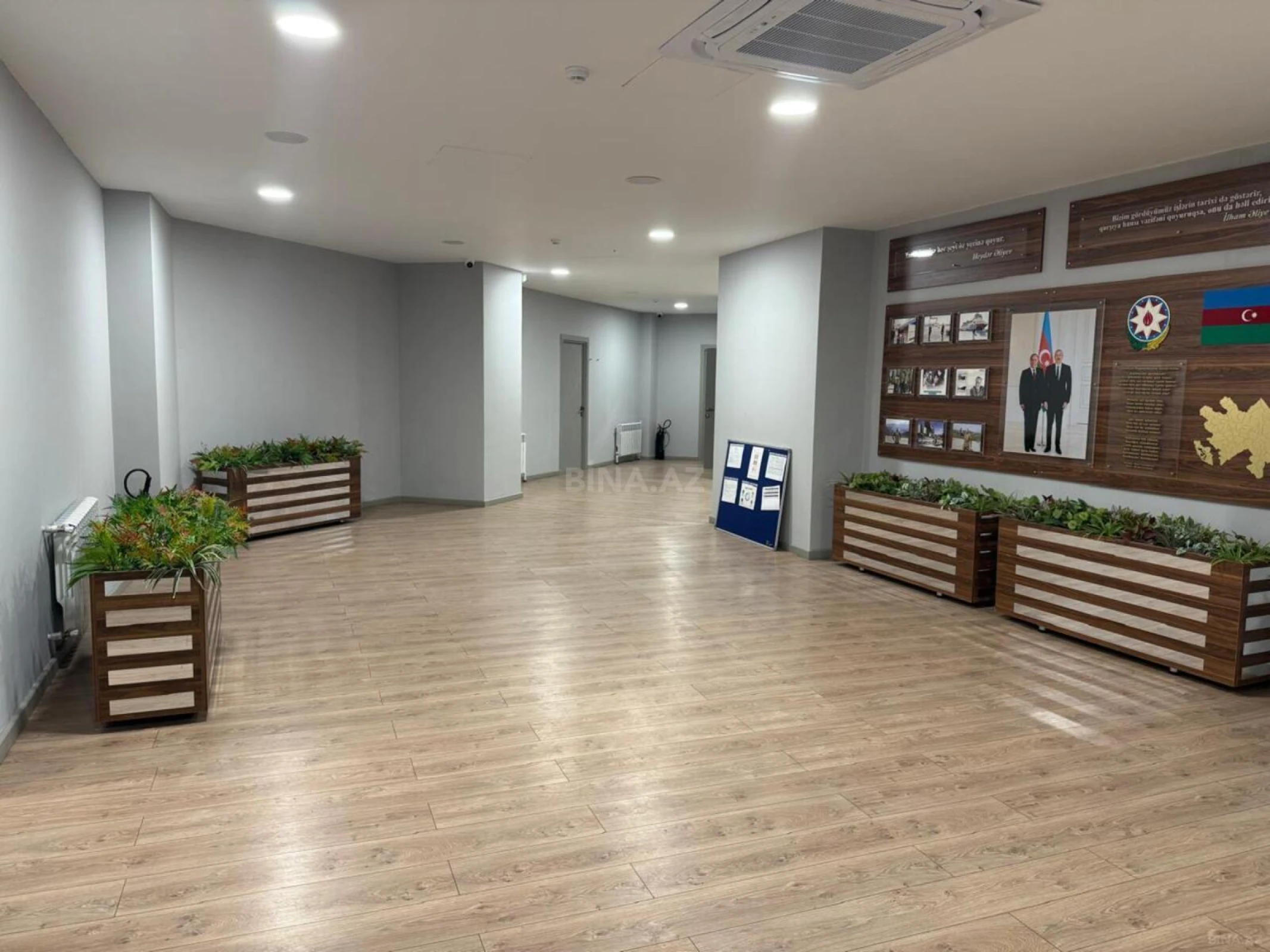 Kirayə verilir 15 otaqlı ofis 1100 m²