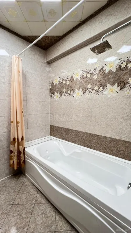 Satılır 3 otaqlı mənzil 82 m²