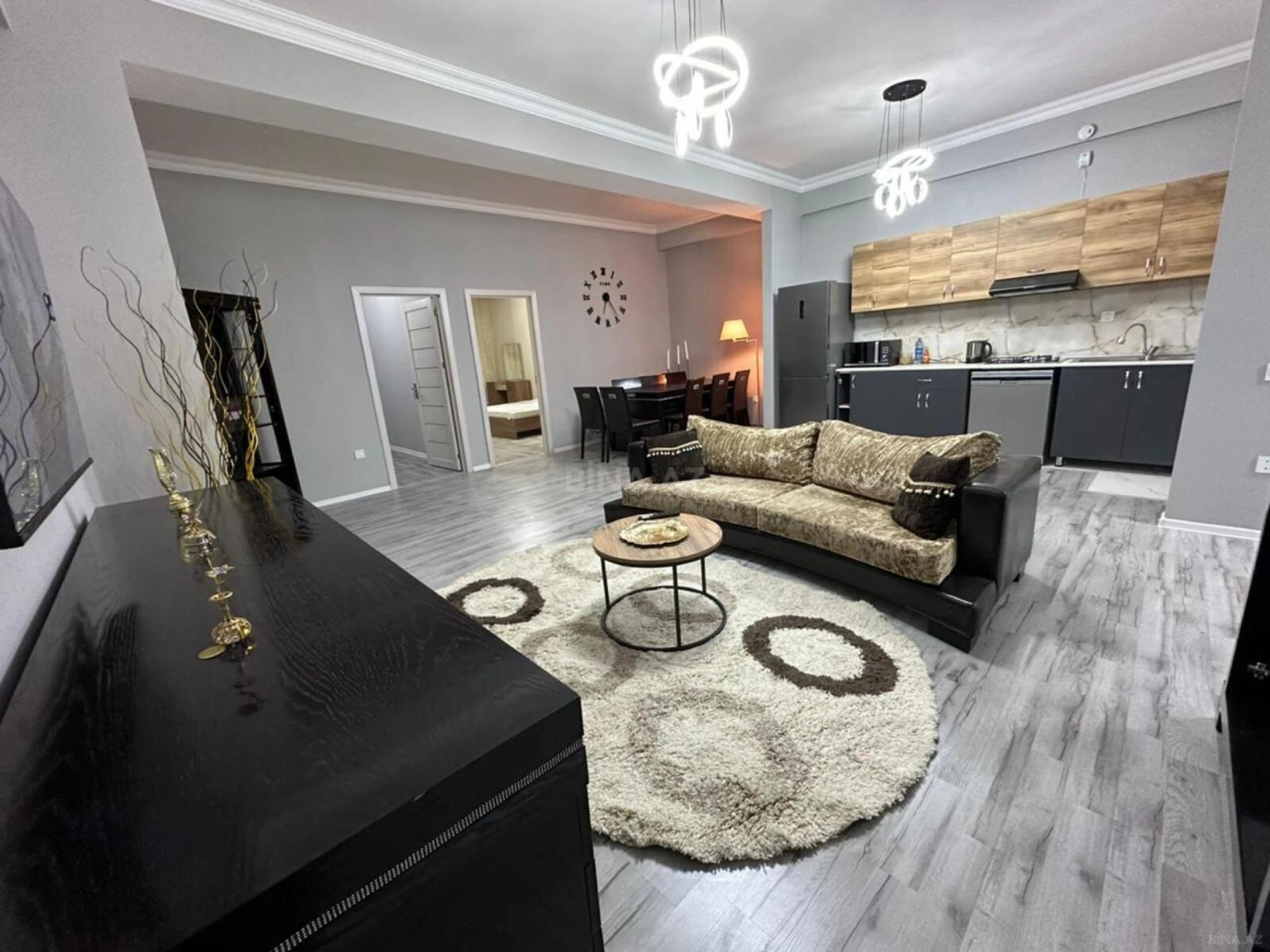 Satılır 3 otaqlı mənzil 91 m²