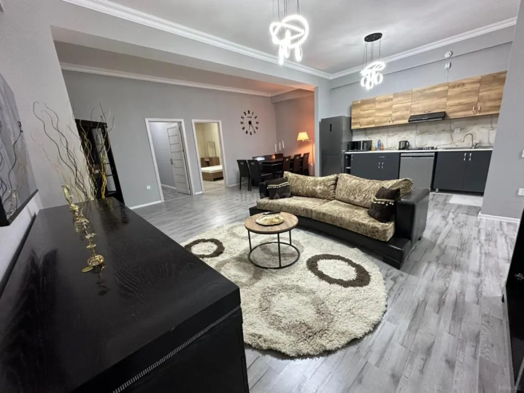 Satılır 3 otaqlı mənzil 91 m²