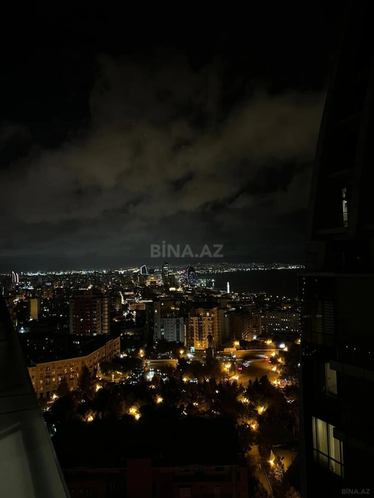 Kirayə verilir 3 otaqlı mənzil 168 m²