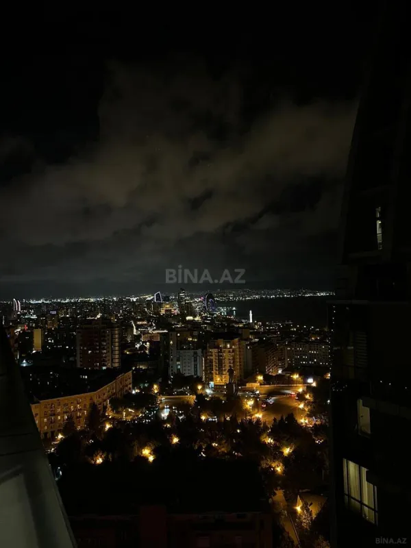 Kirayə verilir 3 otaqlı mənzil 168 m²