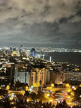 Kirayə verilir 3 otaqlı mənzil 168 m²