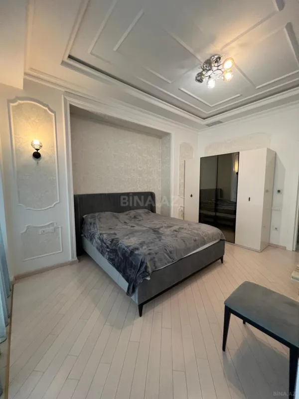 Kirayə verilir 3 otaqlı mənzil 168 m²